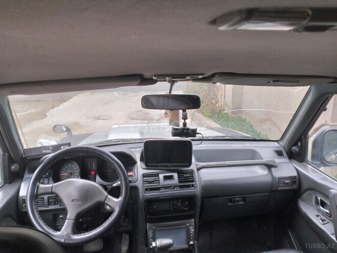 Mitsubishi Pajero 1996, 195,000 km - 2.8 л - Bakı