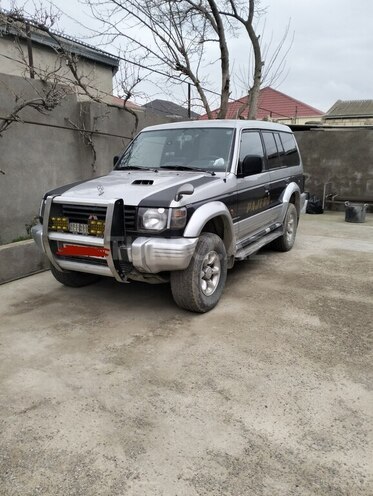 Mitsubishi Pajero 1996, 195,000 km - 2.8 л - Bakı