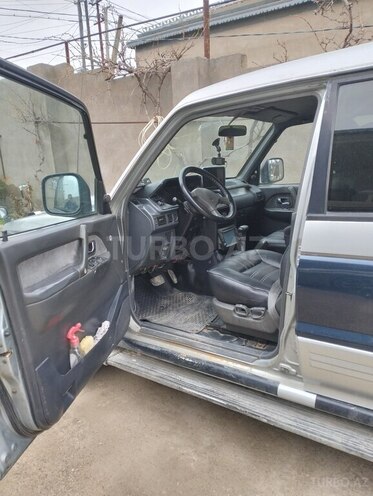 Mitsubishi Pajero 1996, 195,000 km - 2.8 л - Bakı