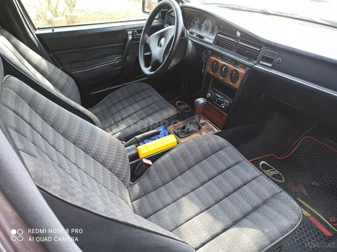 Mercedes 190 1992, 350,480 km - 1.8 l - Şəki