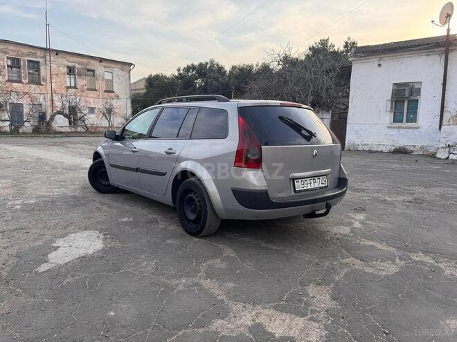 Renault Megane-7