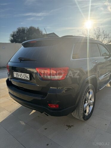 Jeep Grand Cherokee 2011, 260,000 km - 3.6 л - Bakı