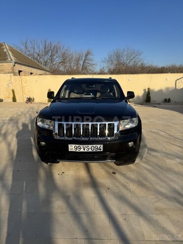 Jeep Grand Cherokee 2011, 260,000 km - 3.6 л - Bakı