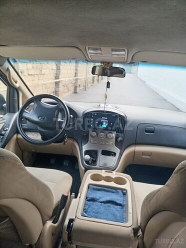 Hyundai H-1 2010, 400,000 km - 2.5 l - Bakı