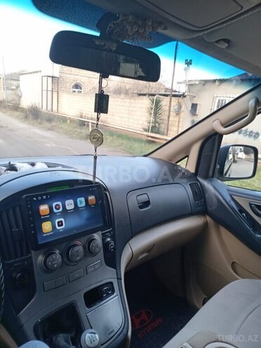 Hyundai H-1 2010, 400,000 km - 2.5 l - Bakı