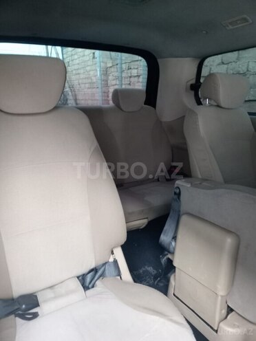 Hyundai H-1 2010, 400,000 km - 2.5 l - Bakı