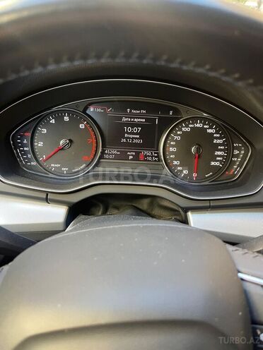 Audi Q5 2017, 45,000 km - 2.0 l - Bakı