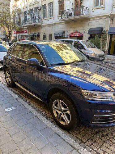 Audi Q5 2017, 45,000 km - 2.0 l - Bakı