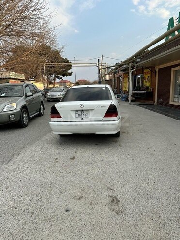 Mercedes C 230 1997, 270,189 km - 2.3 l - Bakı