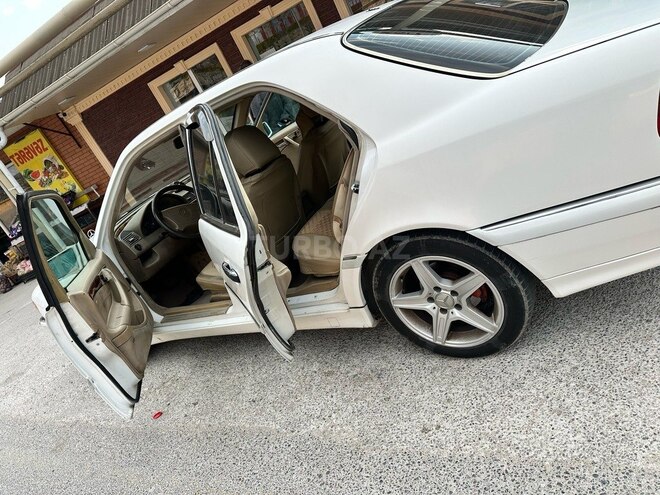 Mercedes C 230 1997, 270,189 km - 2.3 l - Bakı
