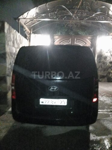 Hyundai H-1 2010, 400,000 km - 2.5 l - Bakı