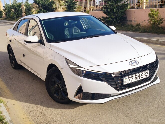 Hyundai Elantra 2021, 100,000 km - 1.6 l - Bakı
