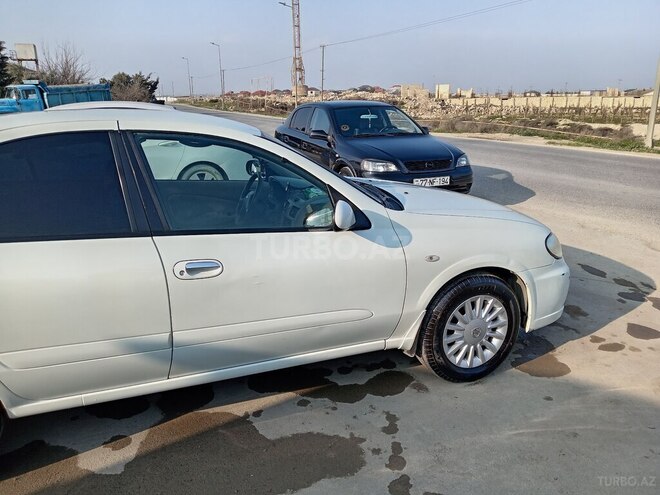 Nissan Sunny 2010, 328,000 km - 1.6 l - Bakı