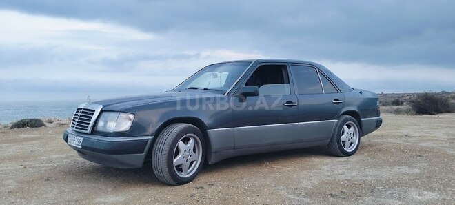 Mercedes E 230 1992, 400,000 km - 2.3 l - Bakı