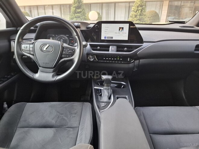 Lexus UX 250h 2023, 55,000 km - 2.0 л - Bakı