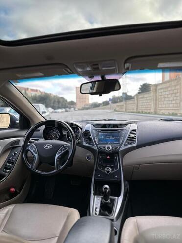 Hyundai Elantra 2015, 101,226 km - 1.8 l - Bakı