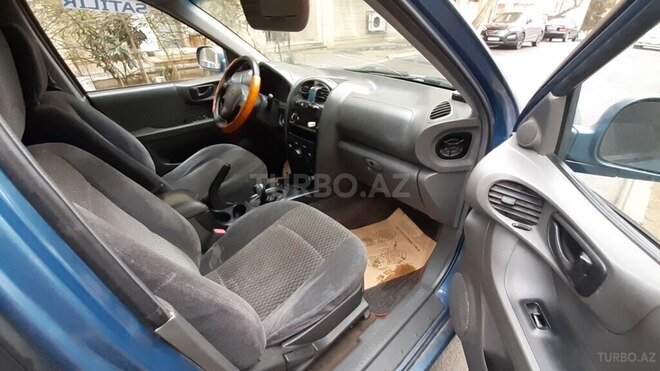 Hyundai Santa Fe 2001, 279,307 km - 2.4 l - Naftalan