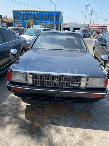 Toyota Crown 1989, 220,000 km - 2.2 l - Sumqayıt