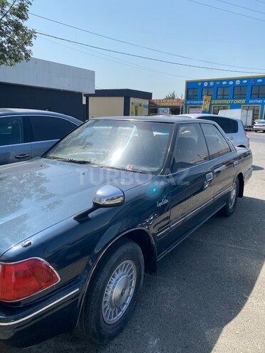 Toyota Crown 1989, 220,000 km - 2.2 l - Sumqayıt