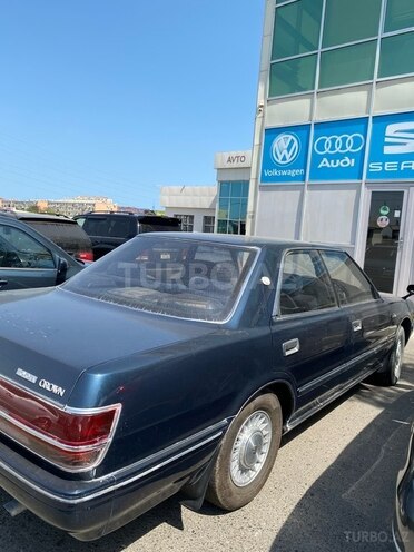 Toyota Crown 1989, 220,000 km - 2.2 l - Sumqayıt