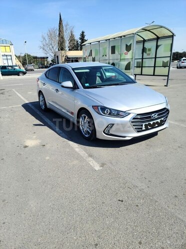Hyundai Elantra 2018, 129,000 km - 2.0 л - Şəmkir