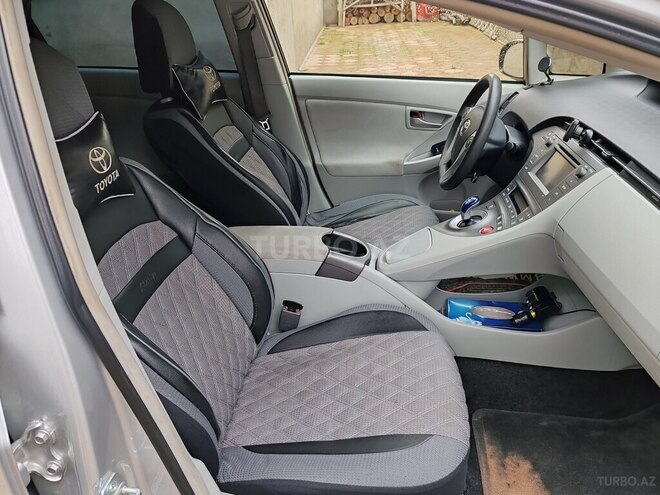 Toyota Prius 2013, 220,135 km - 1.8 л - Bakı