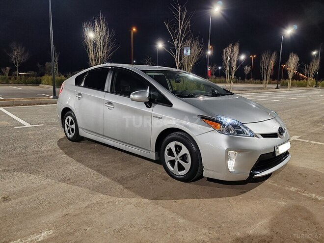 Toyota Prius 2013, 220,135 km - 1.8 л - Bakı
