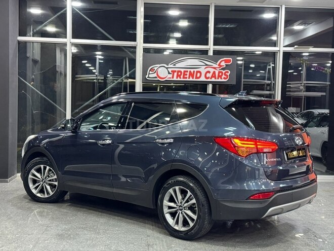 Hyundai Santa Fe-6