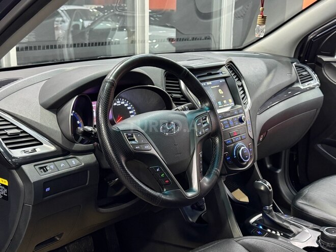 Hyundai Santa Fe-11