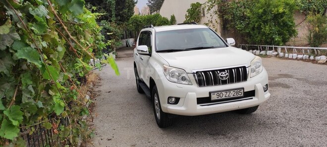 Toyota Land Cruiser Prado 2010, 183,000 km - 2.7 l - Bakı