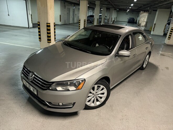 Volkswagen Passat (North America) 2012, 235,570 km - 2.5 л - Bakı