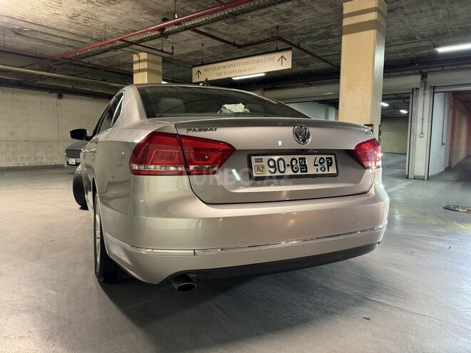 Volkswagen Passat (North America) 2012, 235,570 km - 2.5 л - Bakı