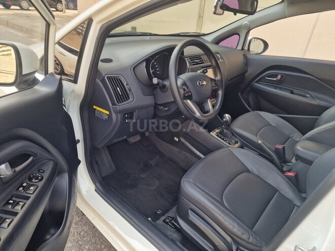 Kia Rio 2016, 130,000 km - 1.4 l - Bakı