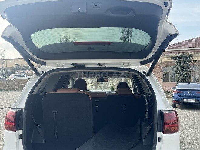 Kia Sorento-8