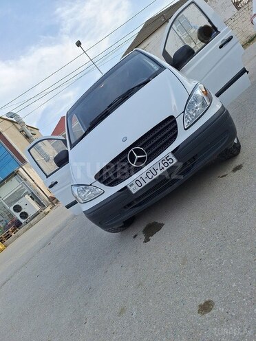 Mercedes Vito 111 2010, 209,000 km - 2.2 л - Sumqayıt
