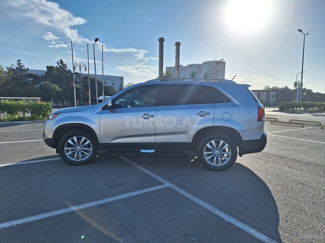 Kia Sorento 2009, 199,800 km - 2.0 l - Bakı