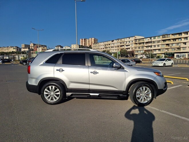 Kia Sorento 2009, 199,800 km - 2.0 l - Bakı