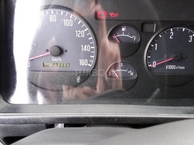 Isuzu NPR 66 L 2009, 231,200 km - 4.3 l - Bakı