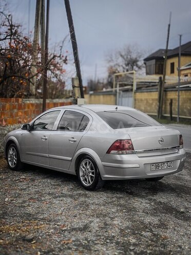 Opel Astra 2008, 280,000 km - 1.3 l - Zaqatala