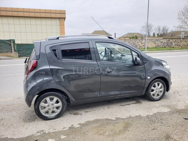 Chevrolet Spark-6