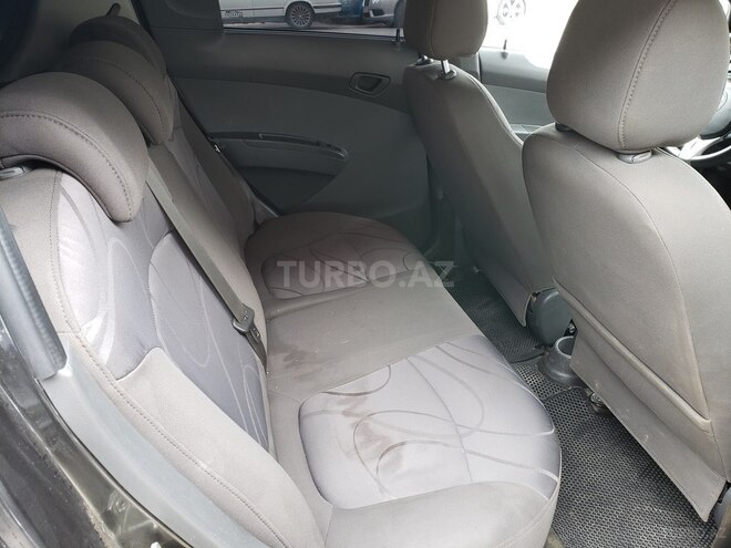 Chevrolet Spark-4