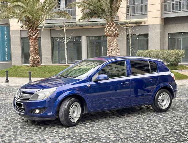 Opel Astra 2005, 215,987 km - 1.4 l - Bakı