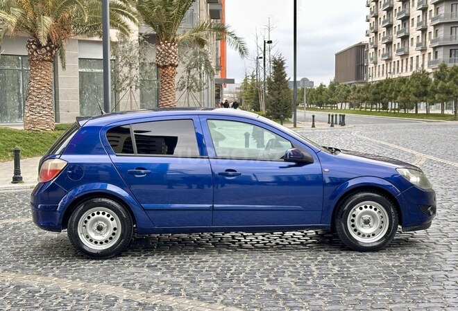 Opel Astra 2005, 215,987 km - 1.4 l - Bakı