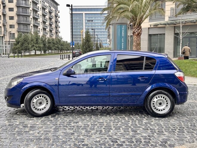 Opel Astra 2005, 215,987 km - 1.4 l - Bakı