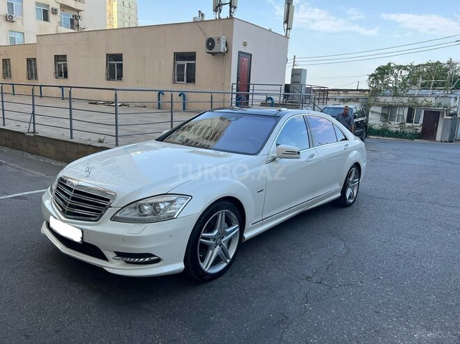 Mercedes S 500 2011, 137,000 km - 4.7 л - Bakı