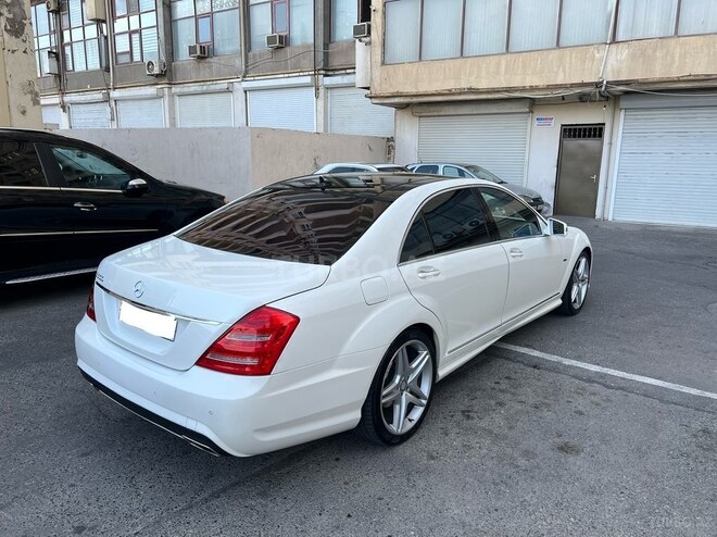 Mercedes S 500 2011, 137,000 km - 4.7 л - Bakı