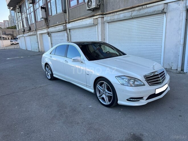 Mercedes S 500 2011, 137,000 km - 4.7 л - Bakı