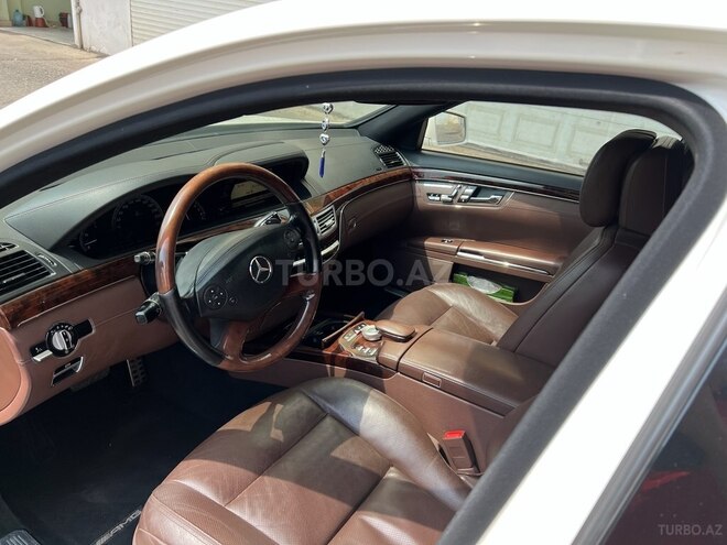 Mercedes S 500 2011, 137,000 km - 4.7 л - Bakı