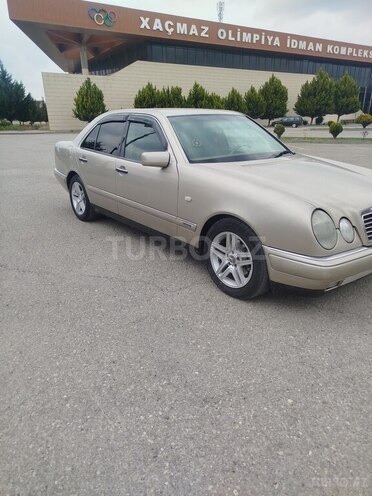 Mercedes E 200 1998, 329,000 km - 2.0 l - Xaçmaz