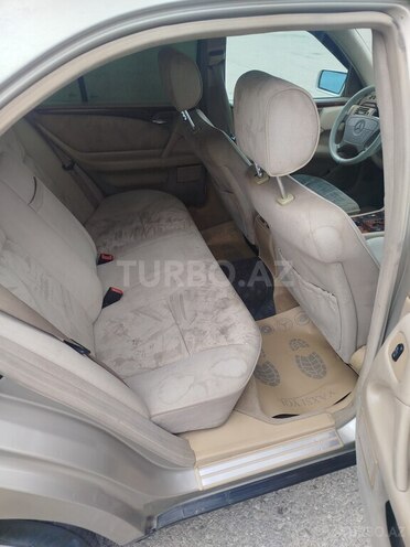 Mercedes E 200 1998, 329,000 km - 2.0 l - Xaçmaz